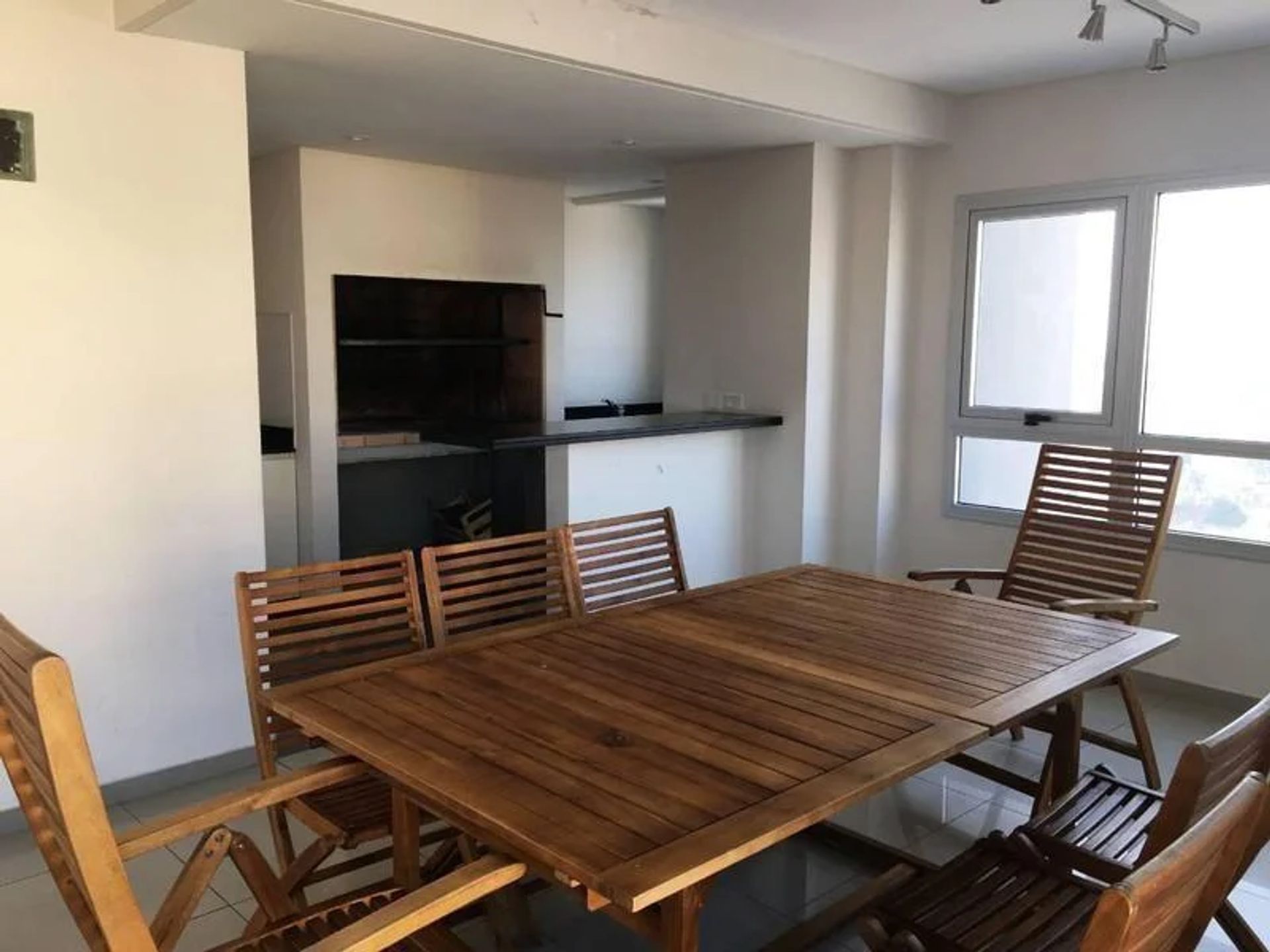 Venta 4 Amb C/Dep. Coch. Pileta Vista A. Credito