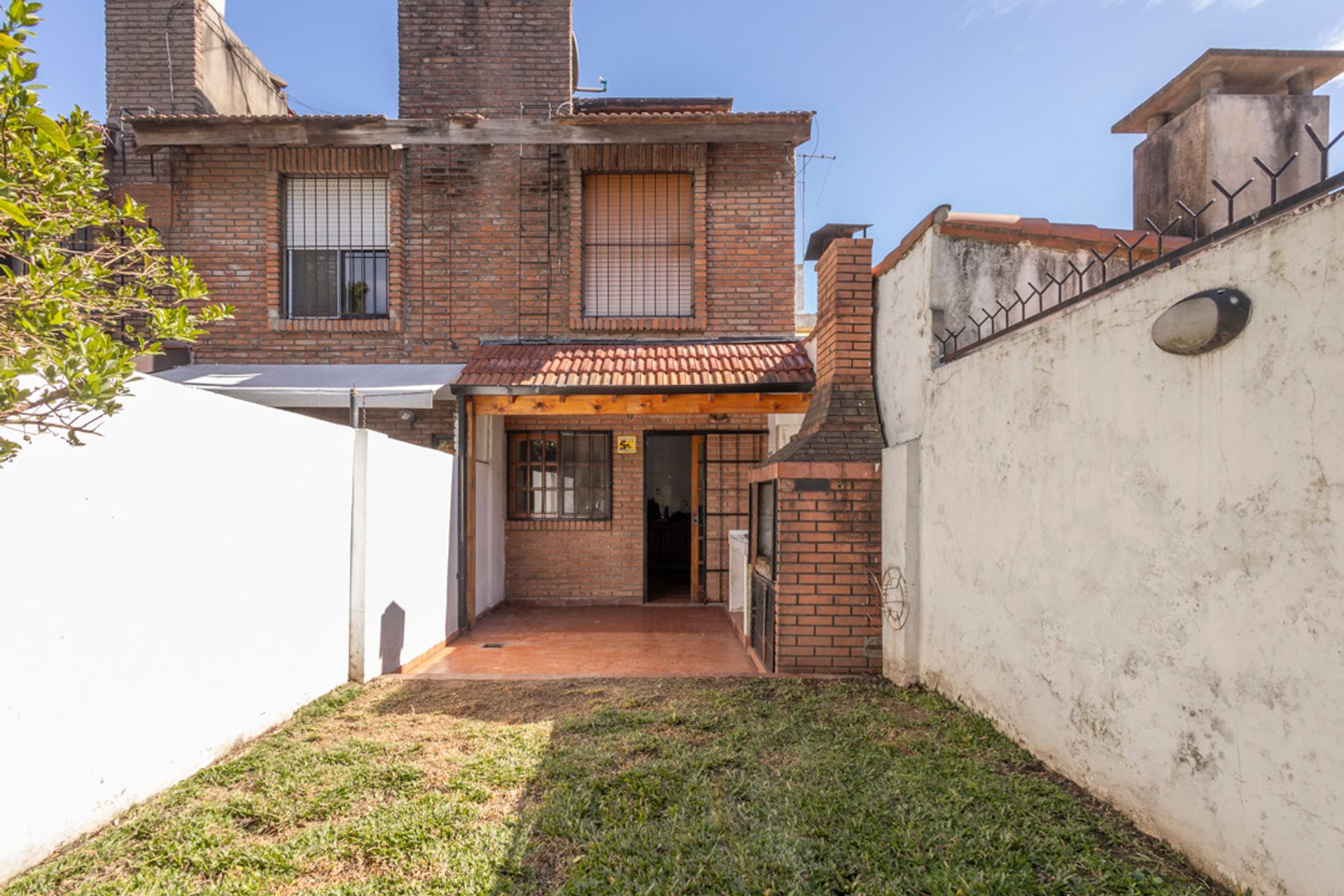Olivos: Triplex Coch Jardin 4 Amb A Refaccionar