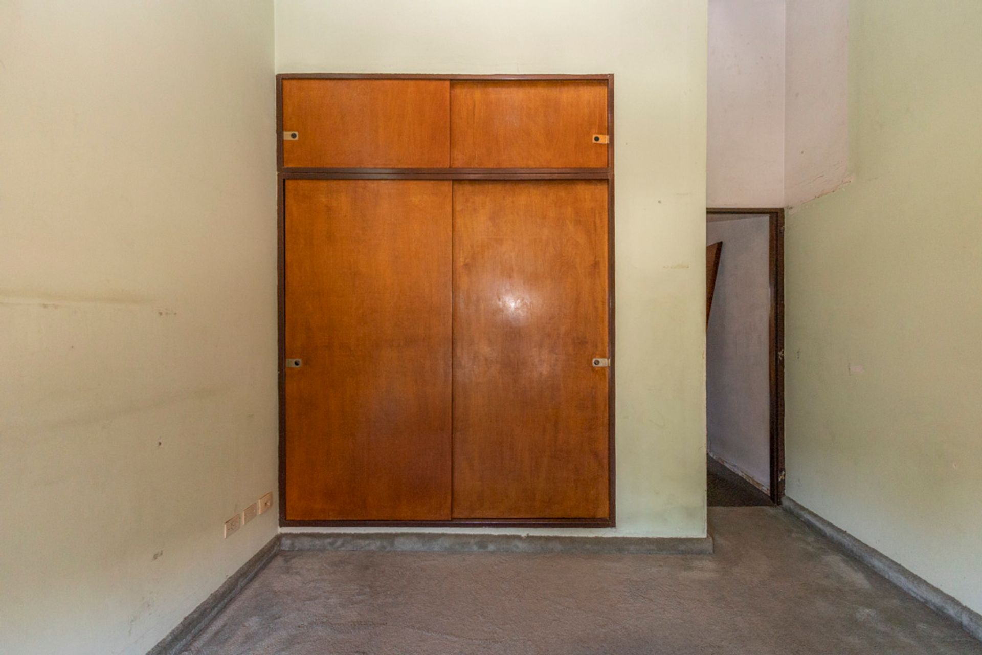 Olivos: Triplex Coch Jardin 4 Amb A Refaccionar