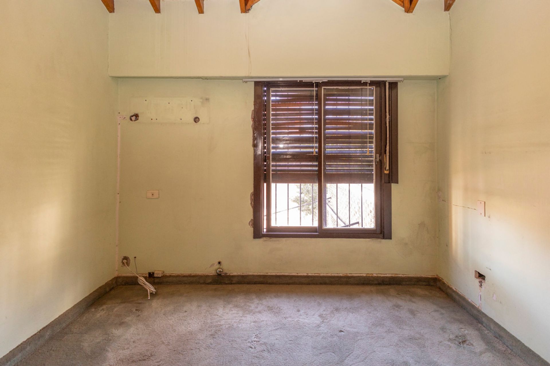 Olivos: Triplex Coch Jardin 4 Amb A Refaccionar