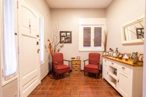 Villa Adelina 5-Room House for Sale