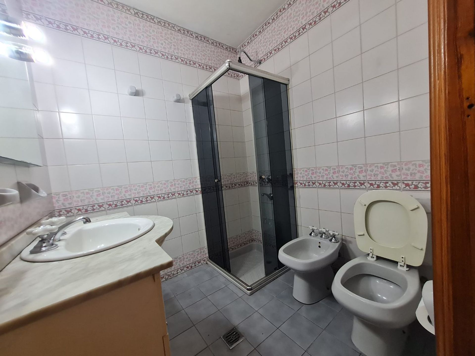 Venta Casa 5Amb Jardin/Quincho/Cochera A/C V.lopez
