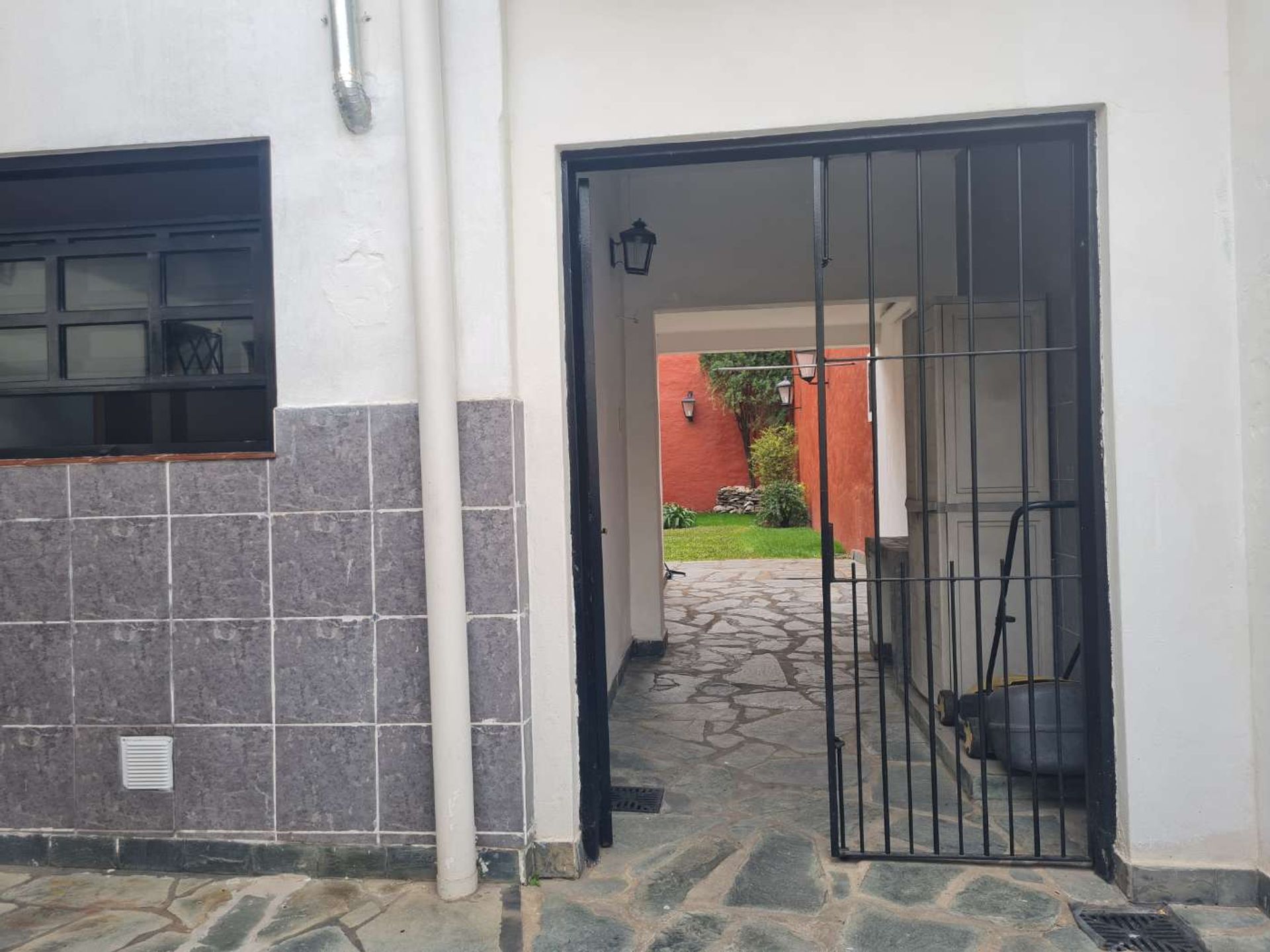 Venta Casa 5Amb Jardin/Quincho/Cochera A/C V.lopez