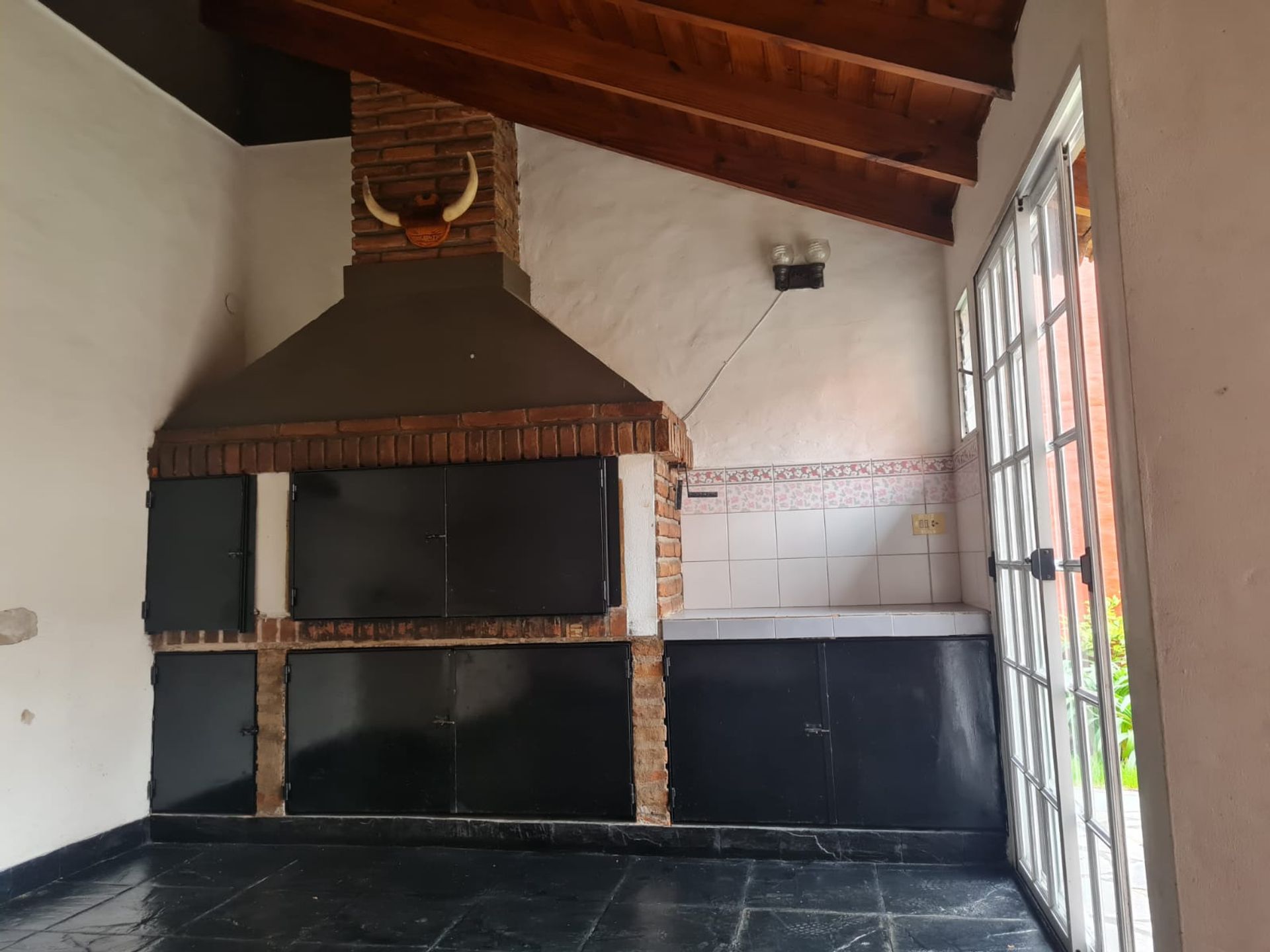 Venta Casa 5Amb Jardin/Quincho/Cochera A/C V.lopez