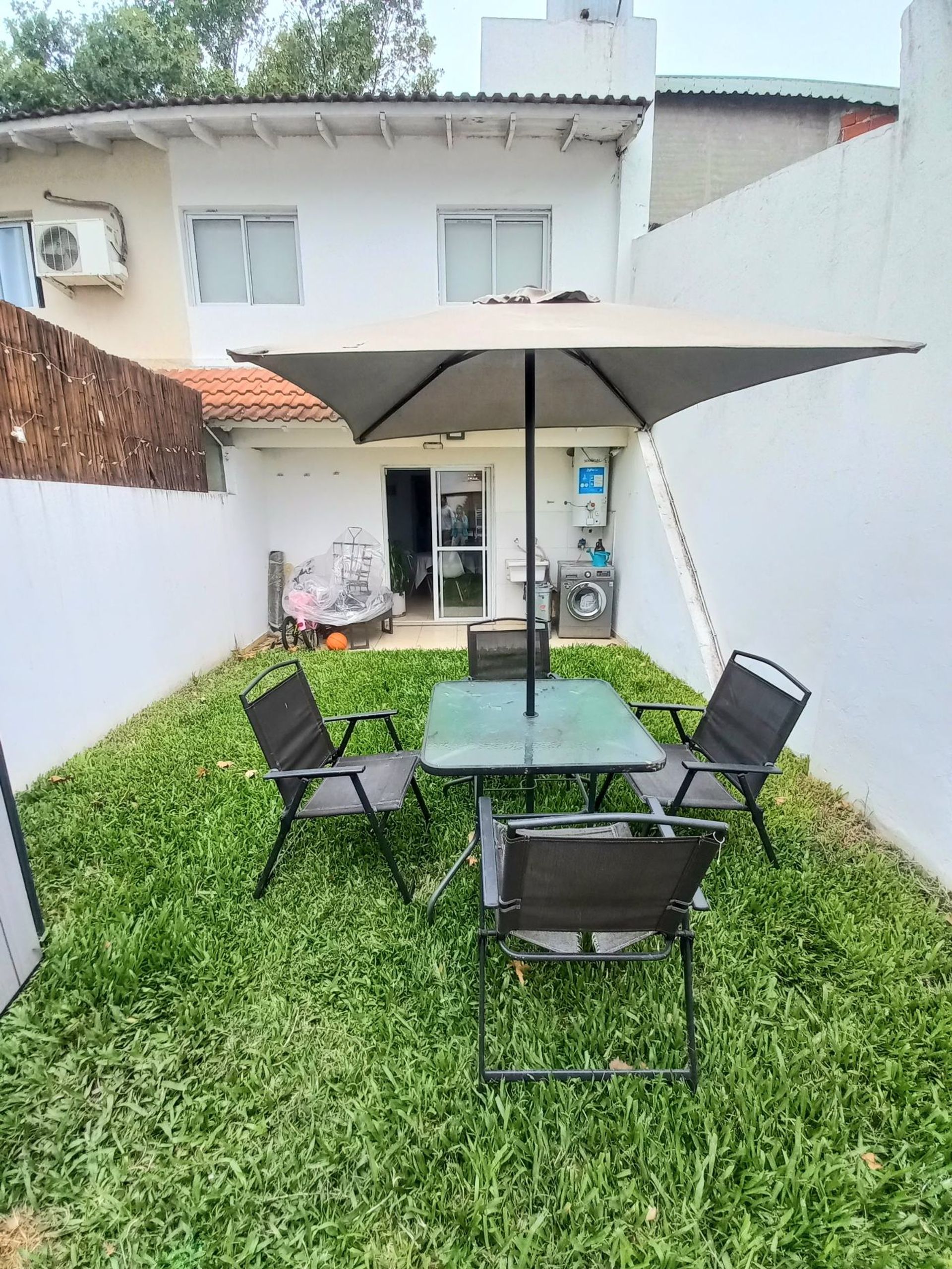 Casa Duplex 4 Ambientes Jardin Munro. Apto Credito