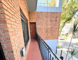 3-room Property for Sale in Olivos with Terrace & Grill