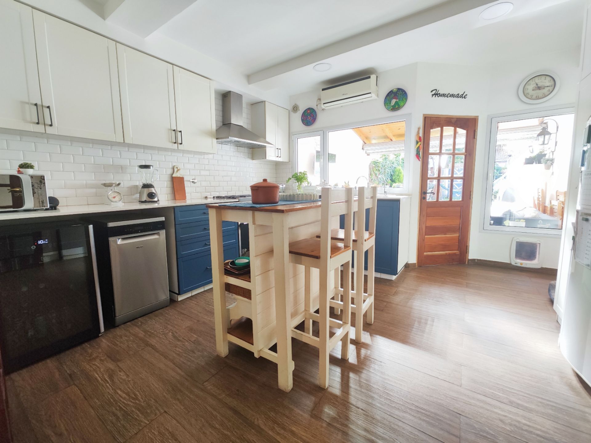 Triplex 5 rooms for sale - Florida - Parque Cocheras