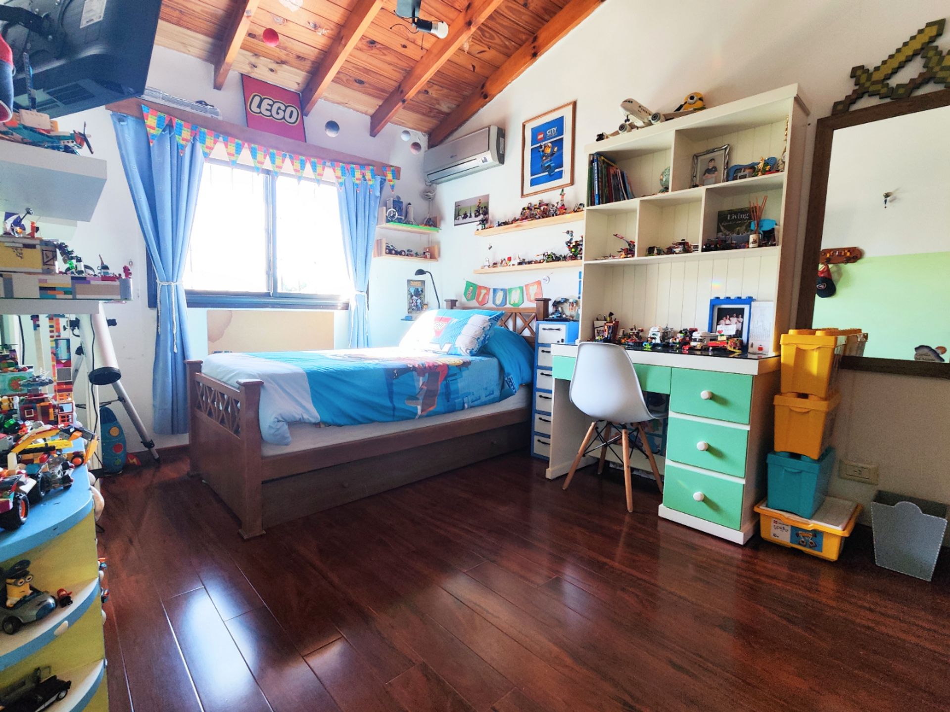 Tríplex 5 amb en venta - Florida - PARQUE COCHERA