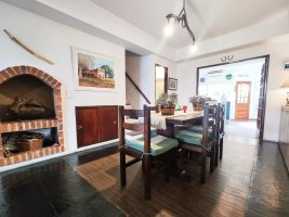 Triplex 5 rooms for sale - Florida - Parque Cocheras