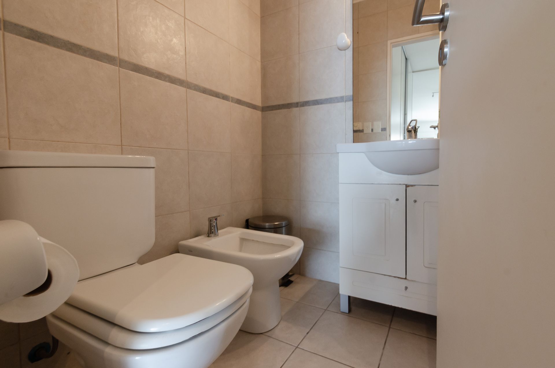 VENTA 2 ambientes en DÚPLEX con COCHERA y PILETA