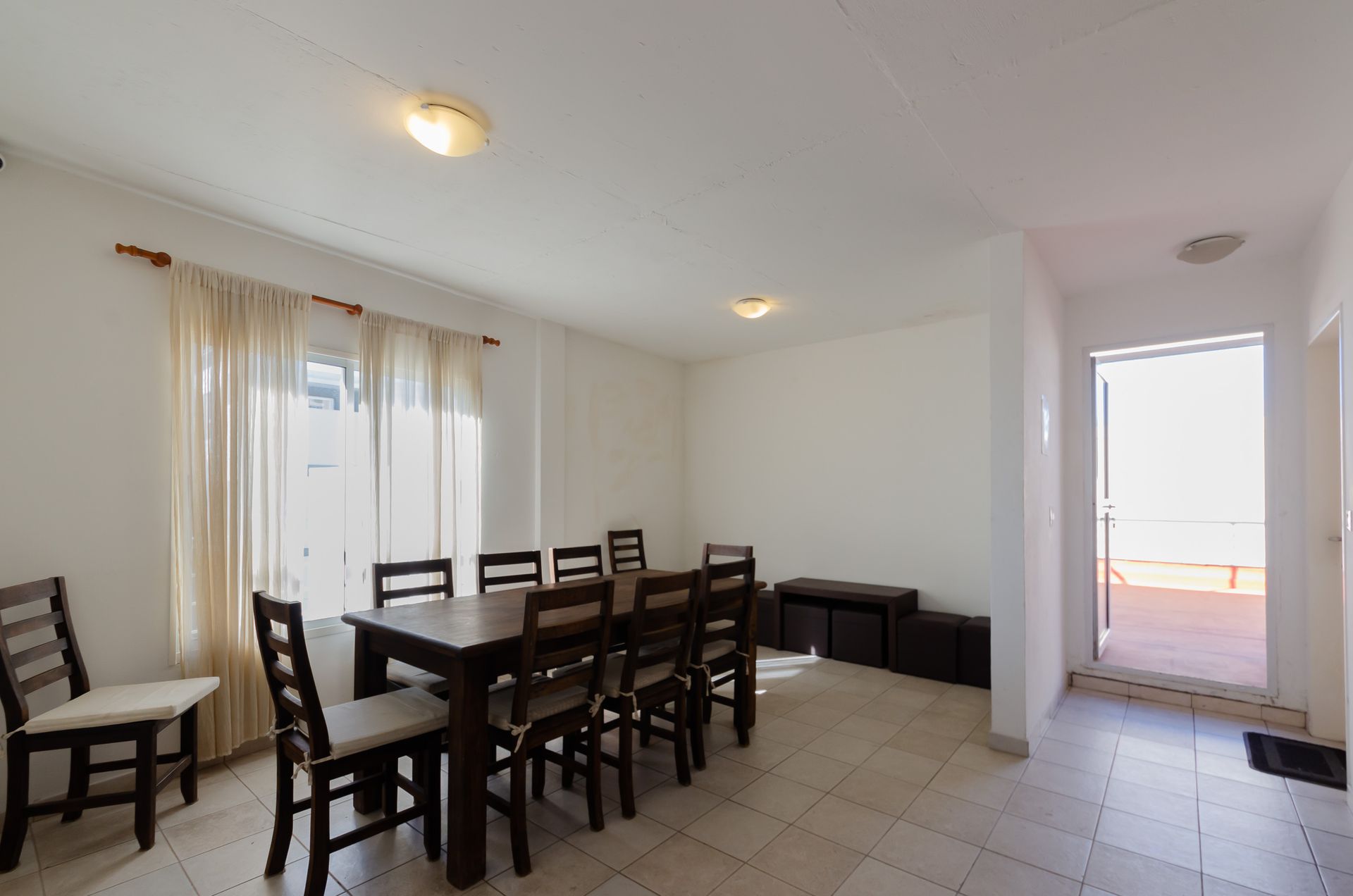 VENTA 2 ambientes en DÚPLEX con COCHERA y PILETA