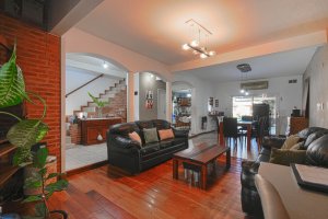 4-room house for sale with park, pool, barbecue in El Talar