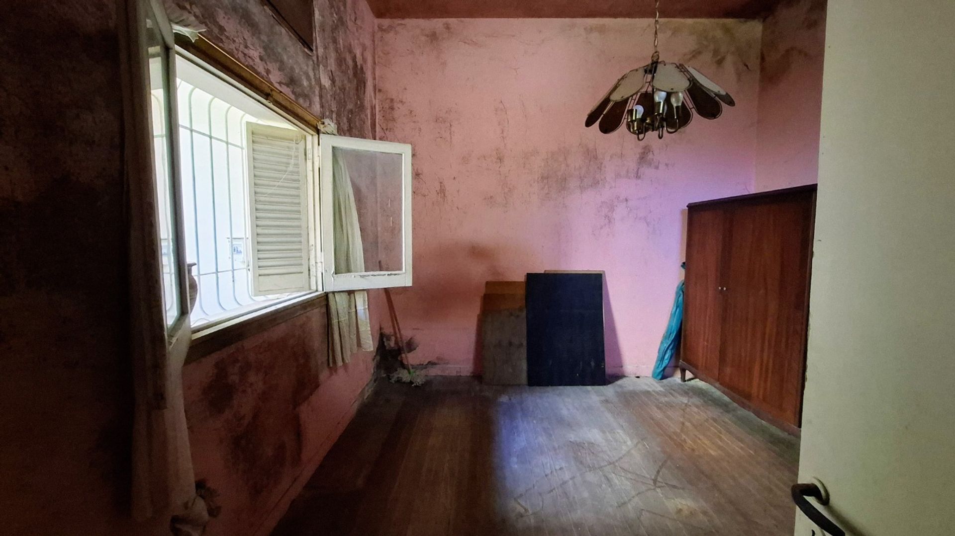 PH 2amb c/patio, Olivos-A refaccionar-Apto Crédito