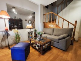 Tríplex 4 amb en venta - Florida - COCHERA Y PATIO