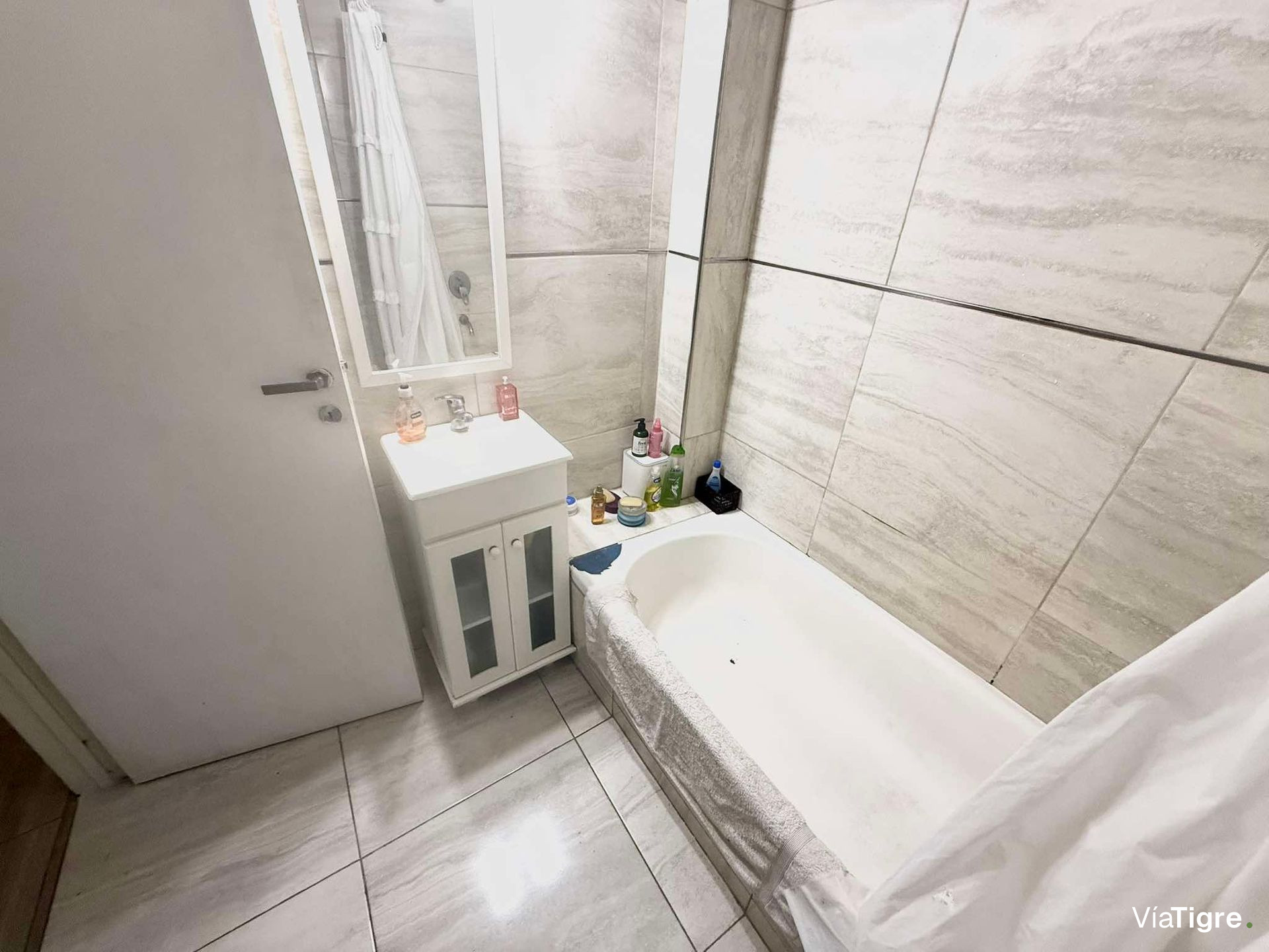 Venta Departamento 2 Amb Con Baulera Olivos