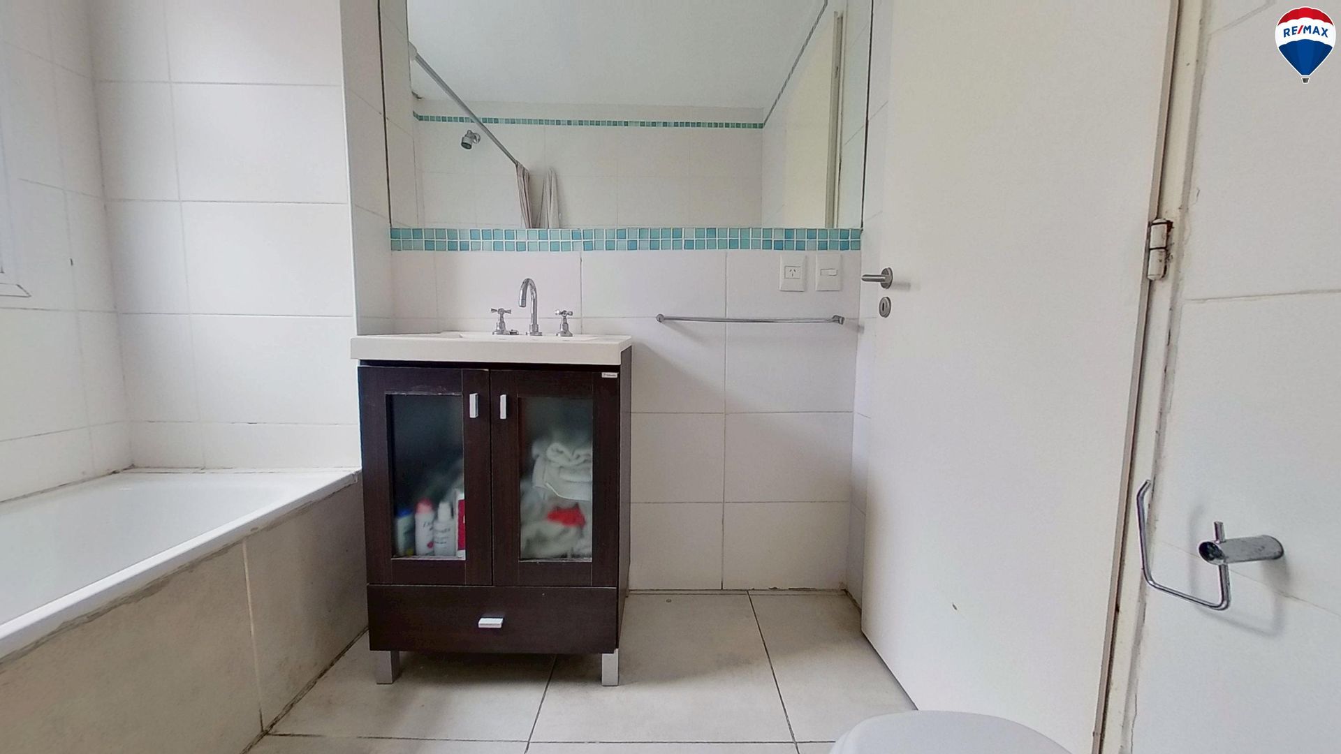 Venta Depto. Dos Ambientes - Balcon Y Cochera