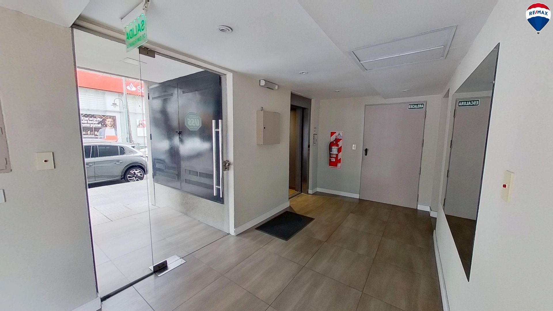 Venta Depto. Dos Ambientes - Balcon Y Cochera