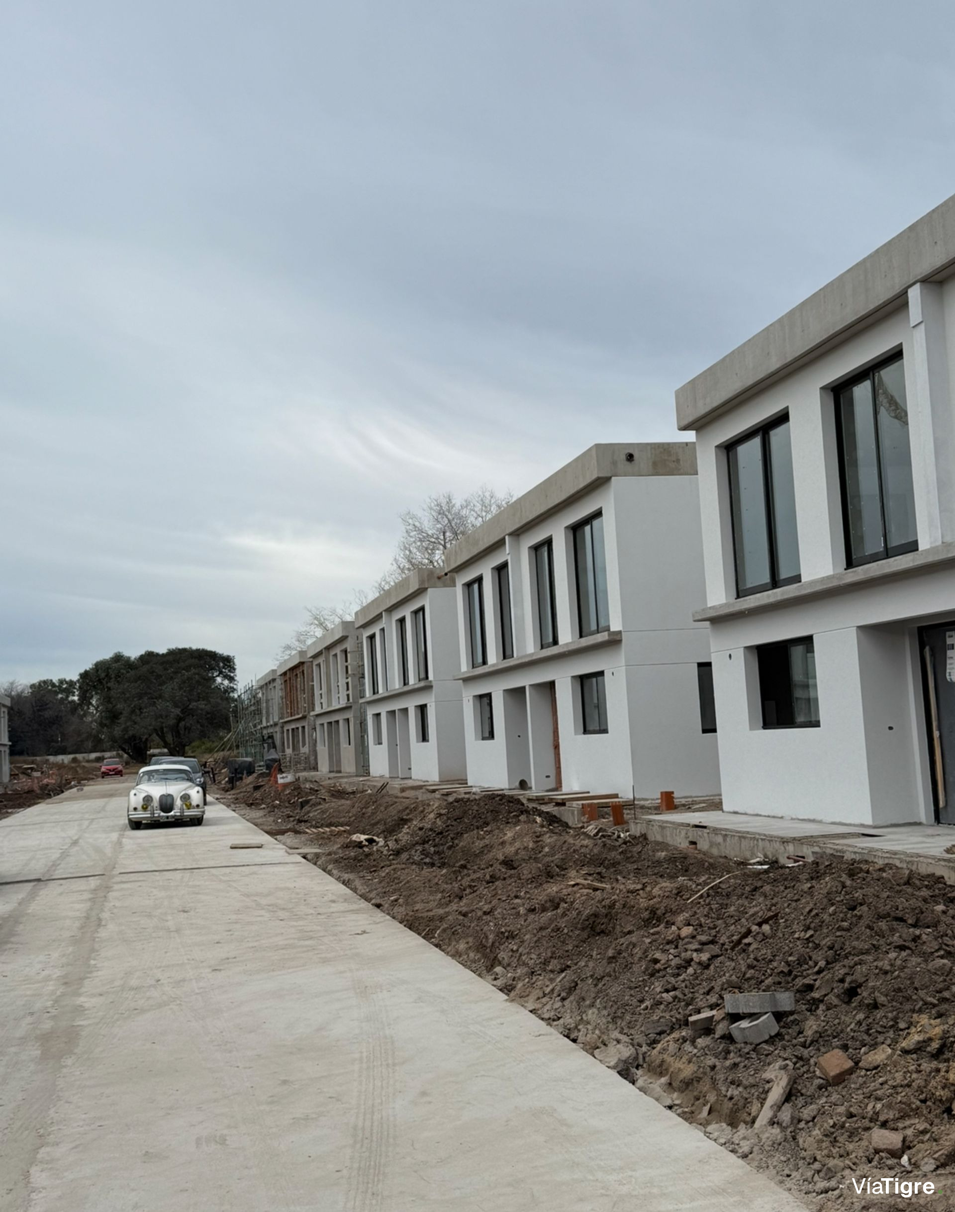 Duplex 4 Ambientes con amenities en Benavidez