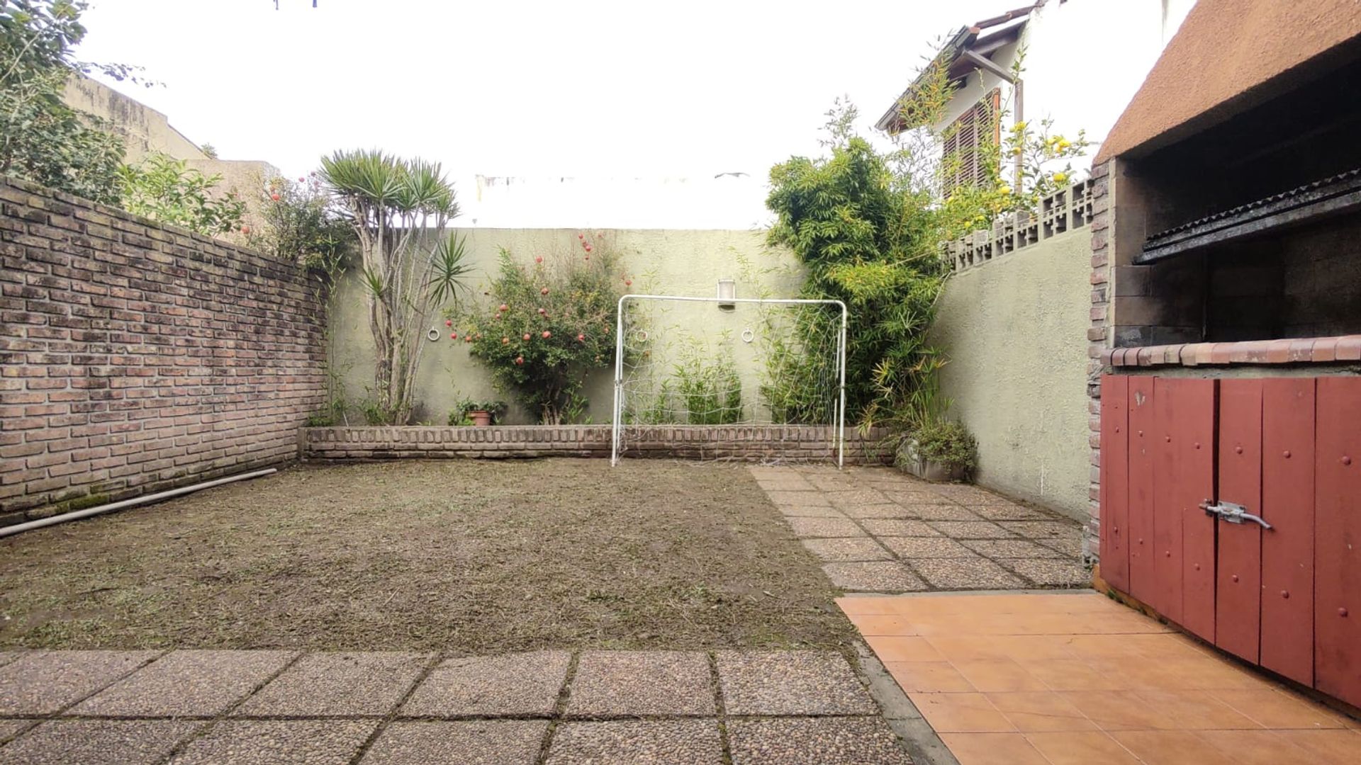 Triplex for sale, 5 rooms, Olivos, with playroom