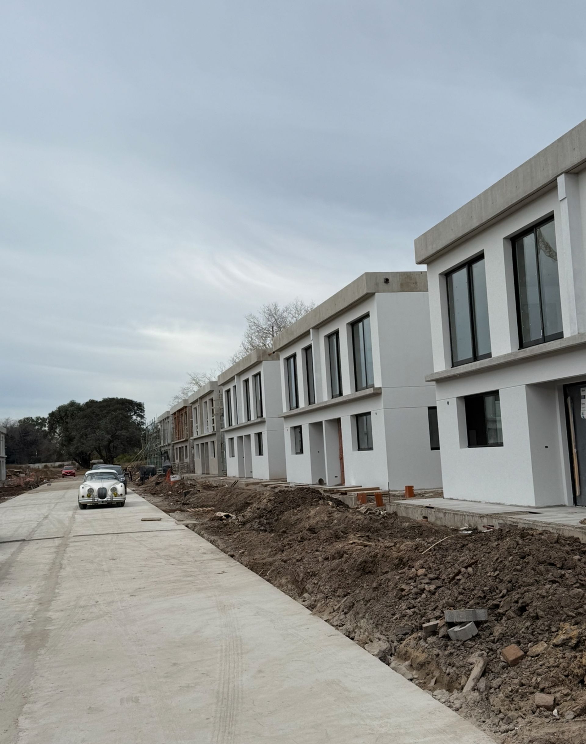 Duplex 4 Ambientes con amenities en Benavidez