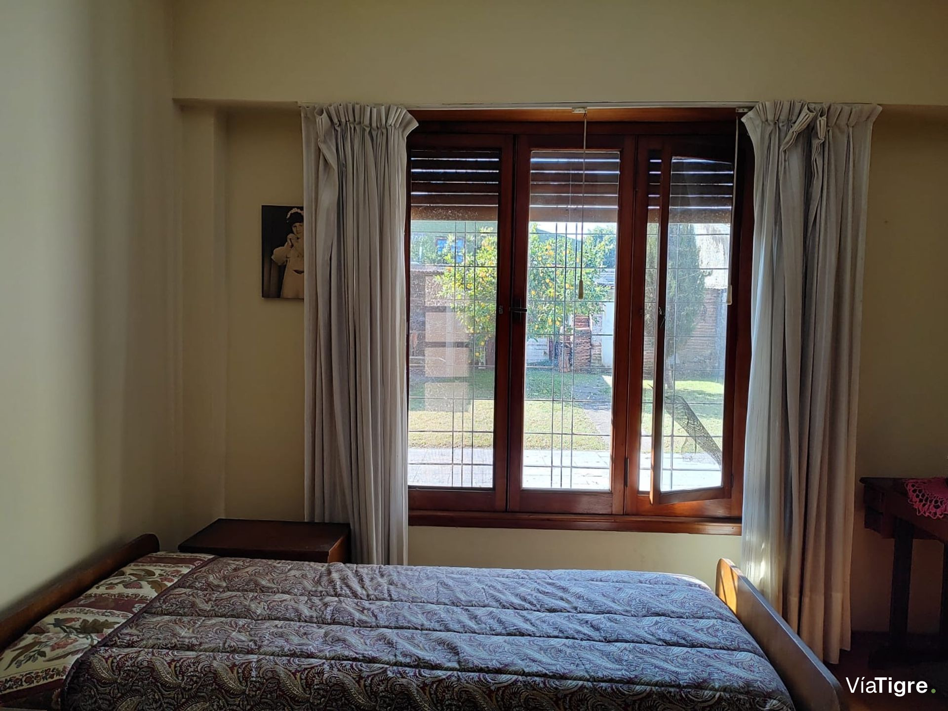 Venta casa 3 ambientes Villa Adelina con jardín