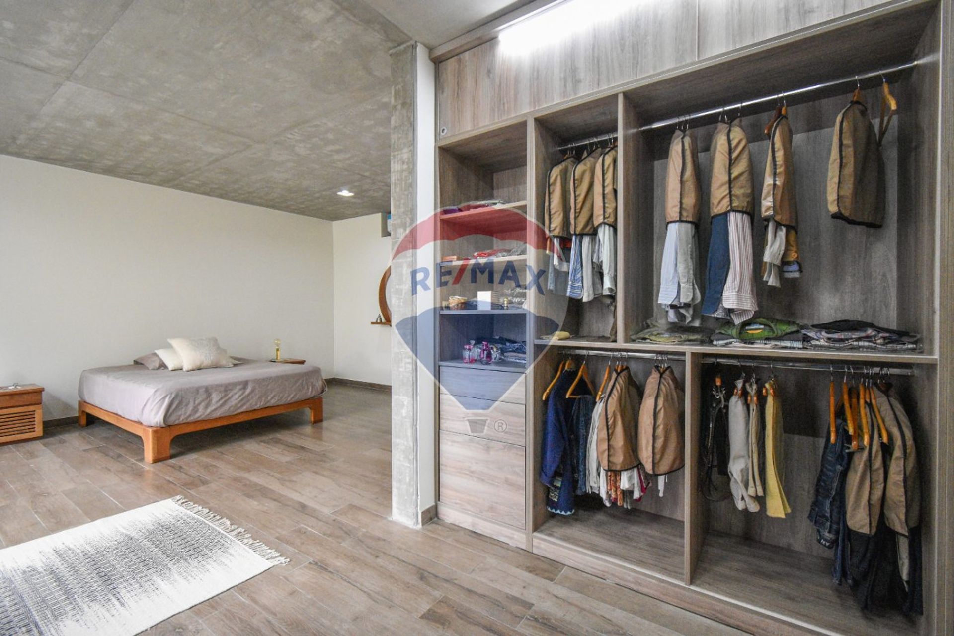 Venta Casa a estrenar en Martínez UNICA!