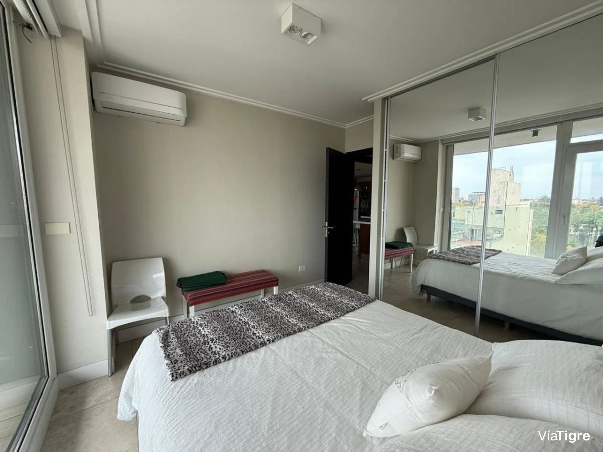 3 Ambientes - Balcón Aterrazado - Sobre Libertador