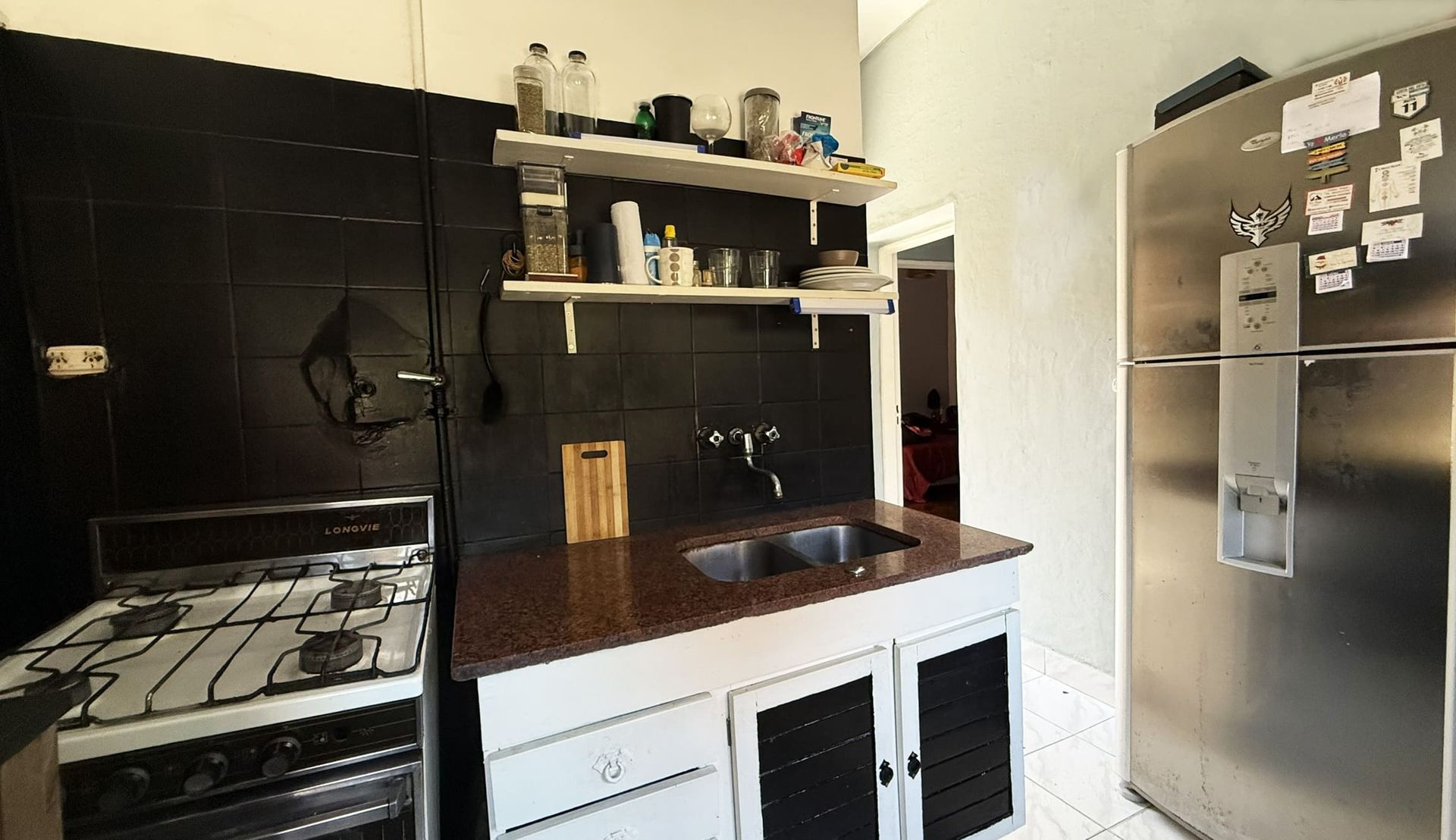 VENDE-Vivienda multifamiliar 6 ambiente-San Isidro