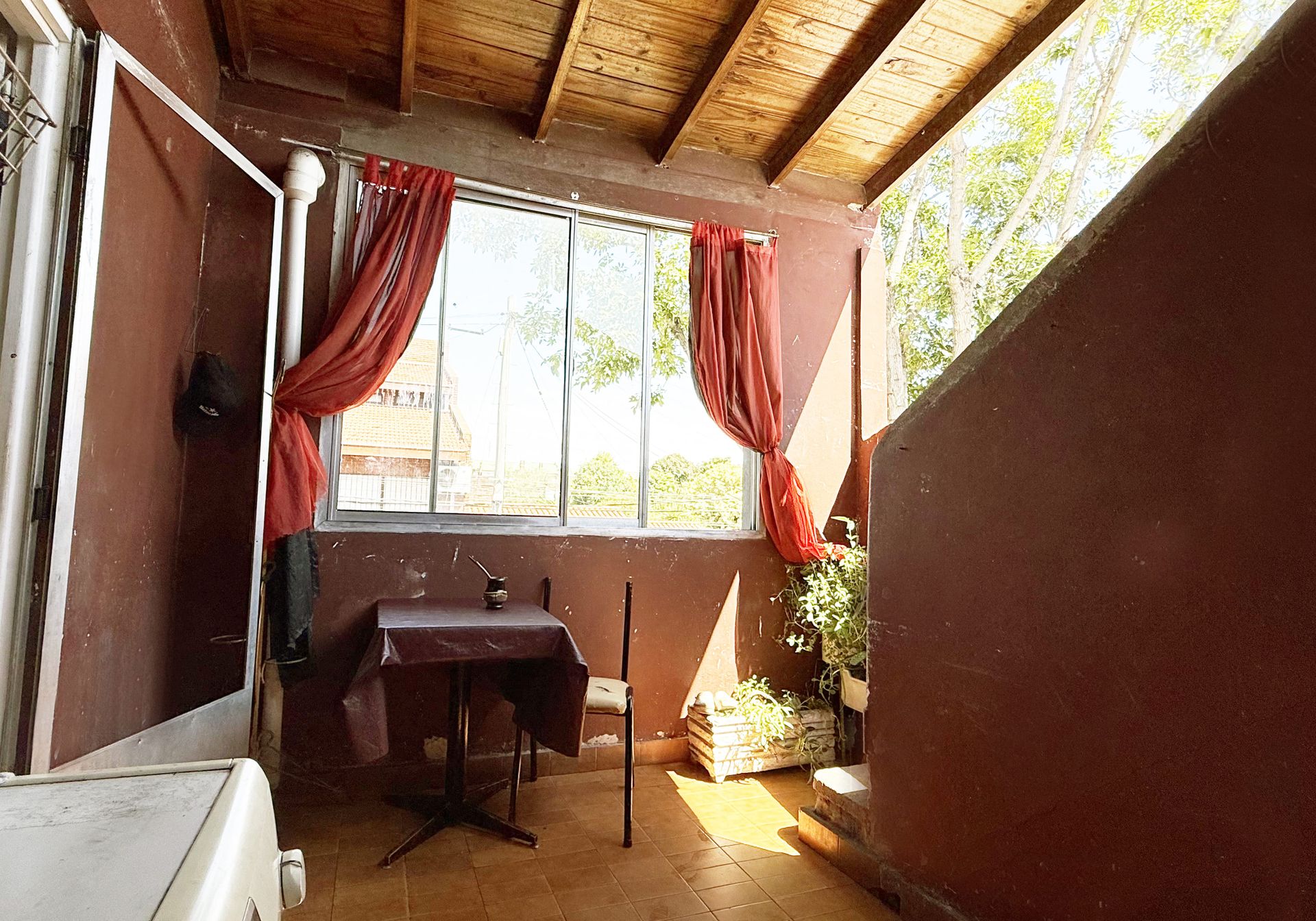 VENDE-Vivienda multifamiliar 6 ambiente-San Isidro