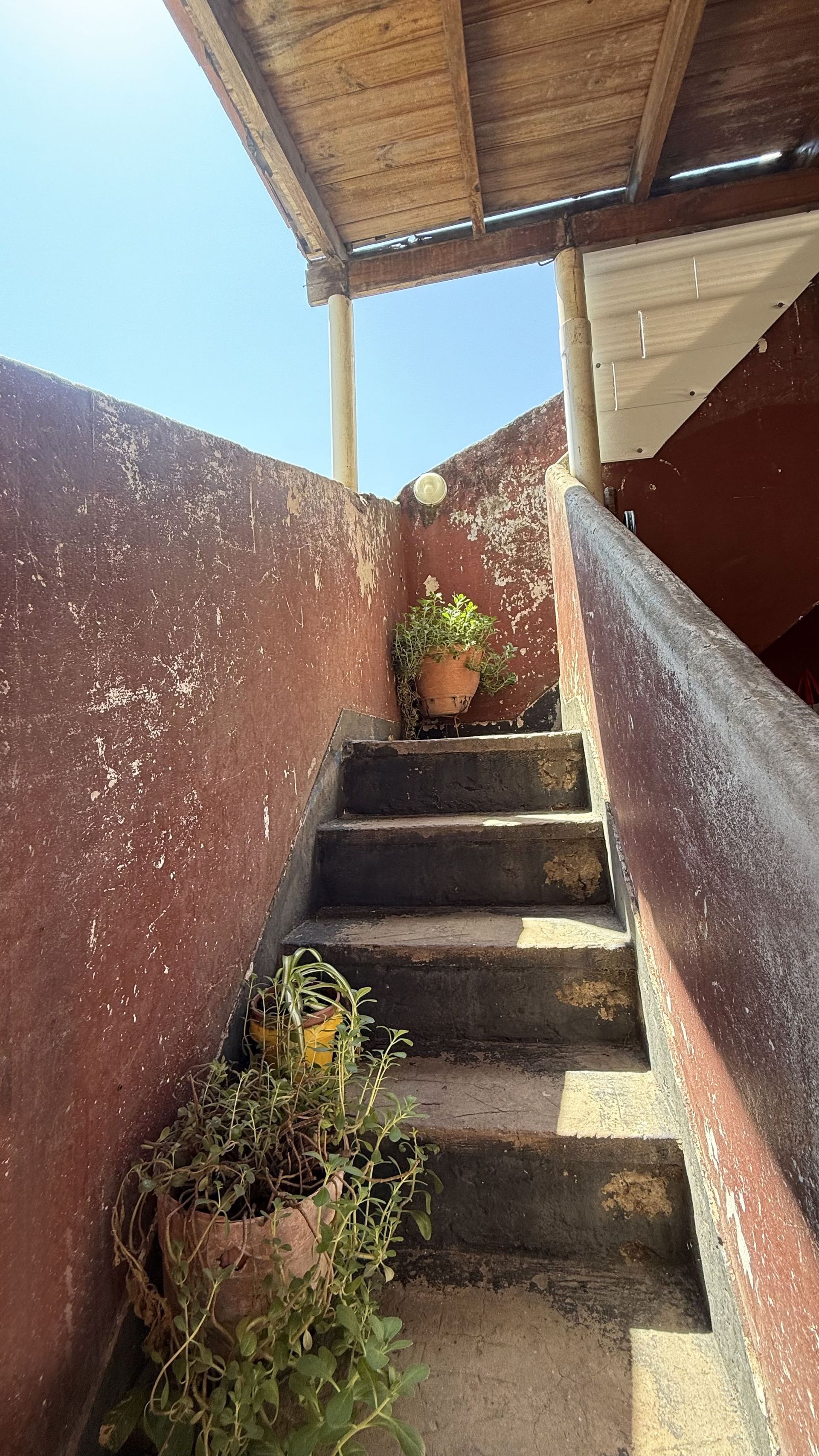 VENDE-Vivienda multifamiliar 6 ambiente-San Isidro