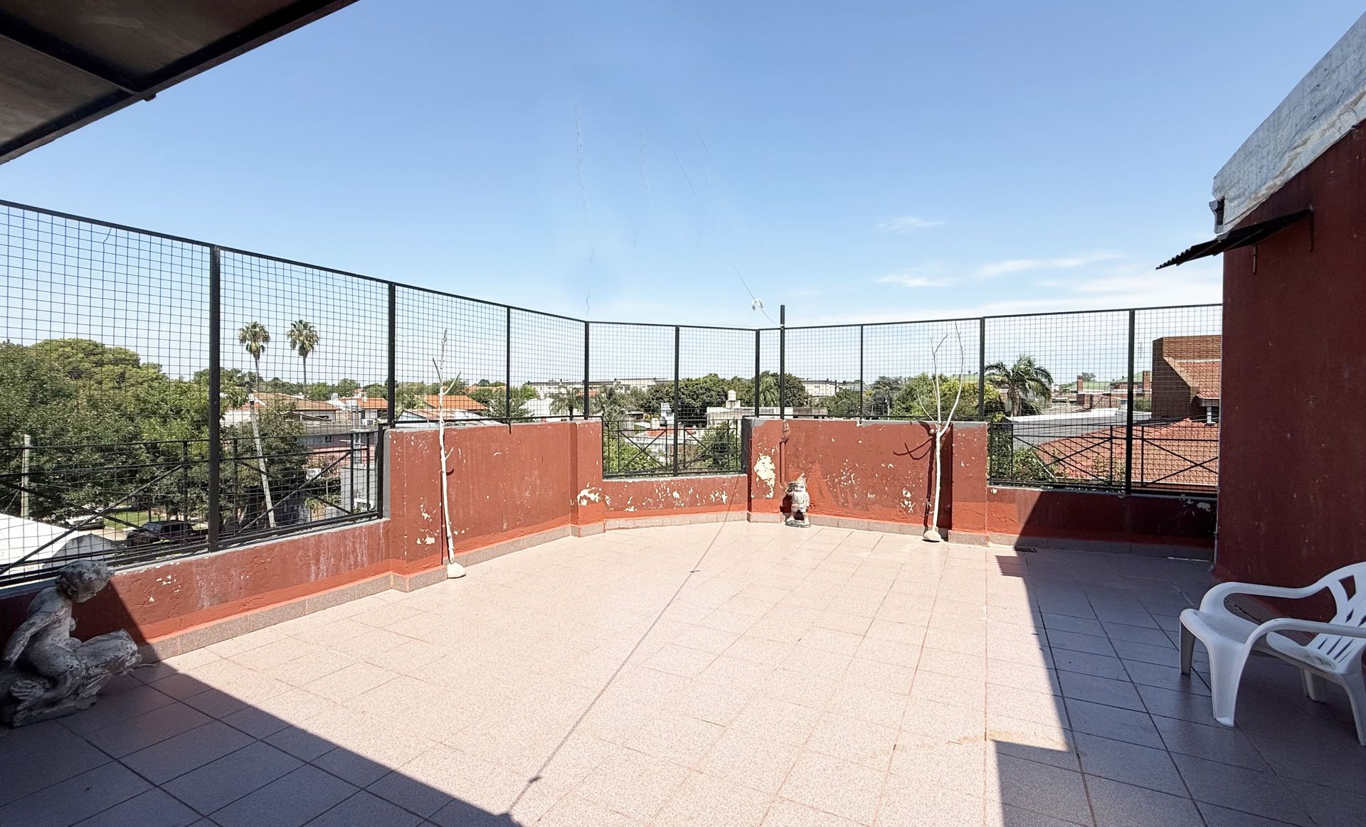 VENDE-Vivienda multifamiliar 6 ambiente-San Isidro