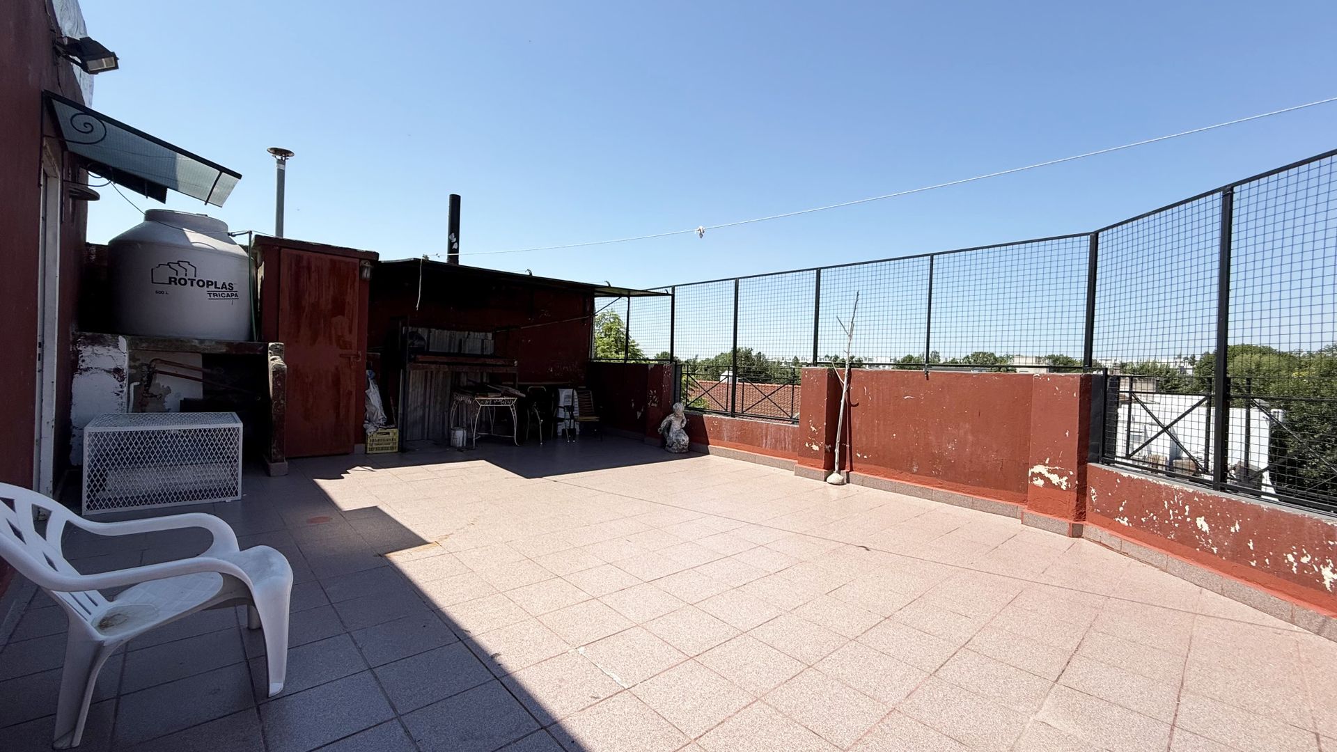 VENDE-Vivienda multifamiliar 6 ambiente-San Isidro