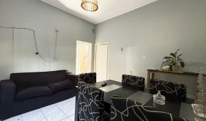 VENDE-Vivienda multifamiliar 6 ambiente-San Isidro