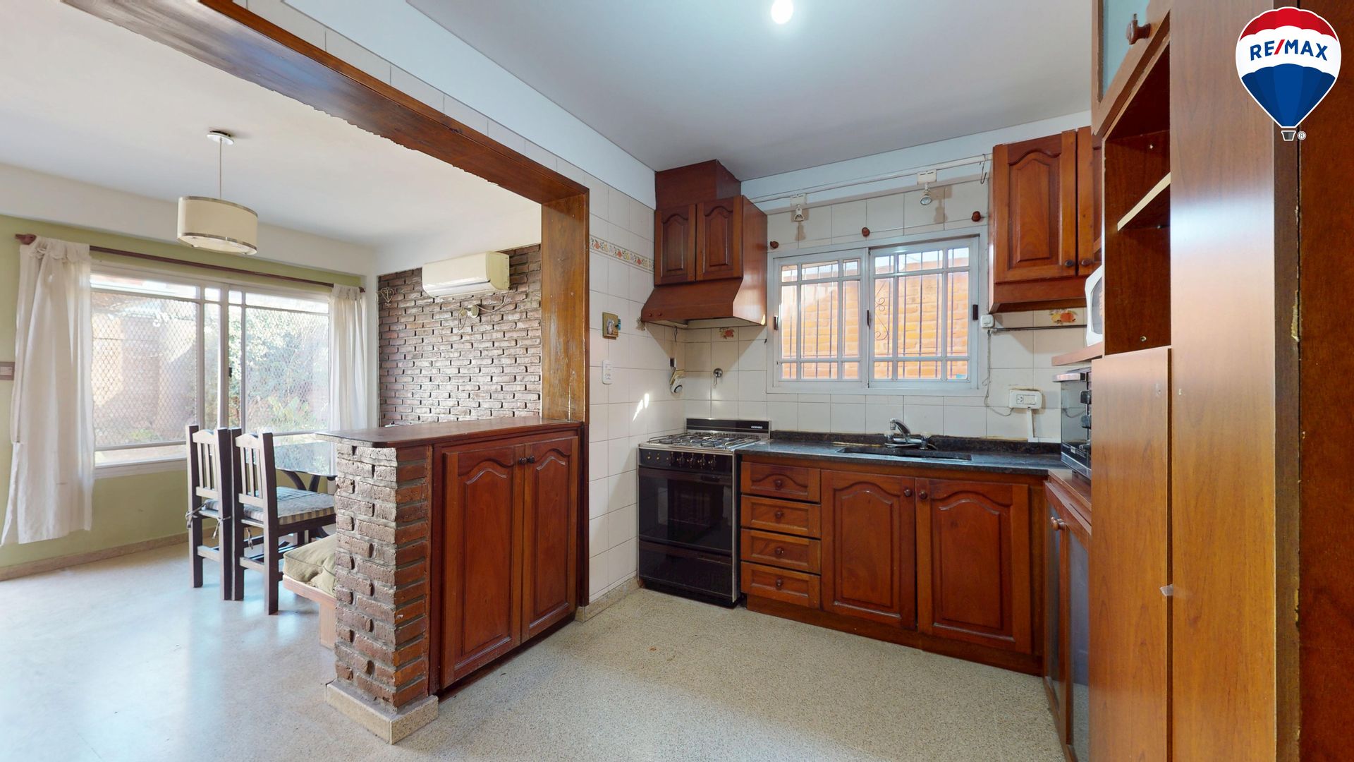 Casa 3 Amb En Venta C/Quincho Garage Villa Adelina
