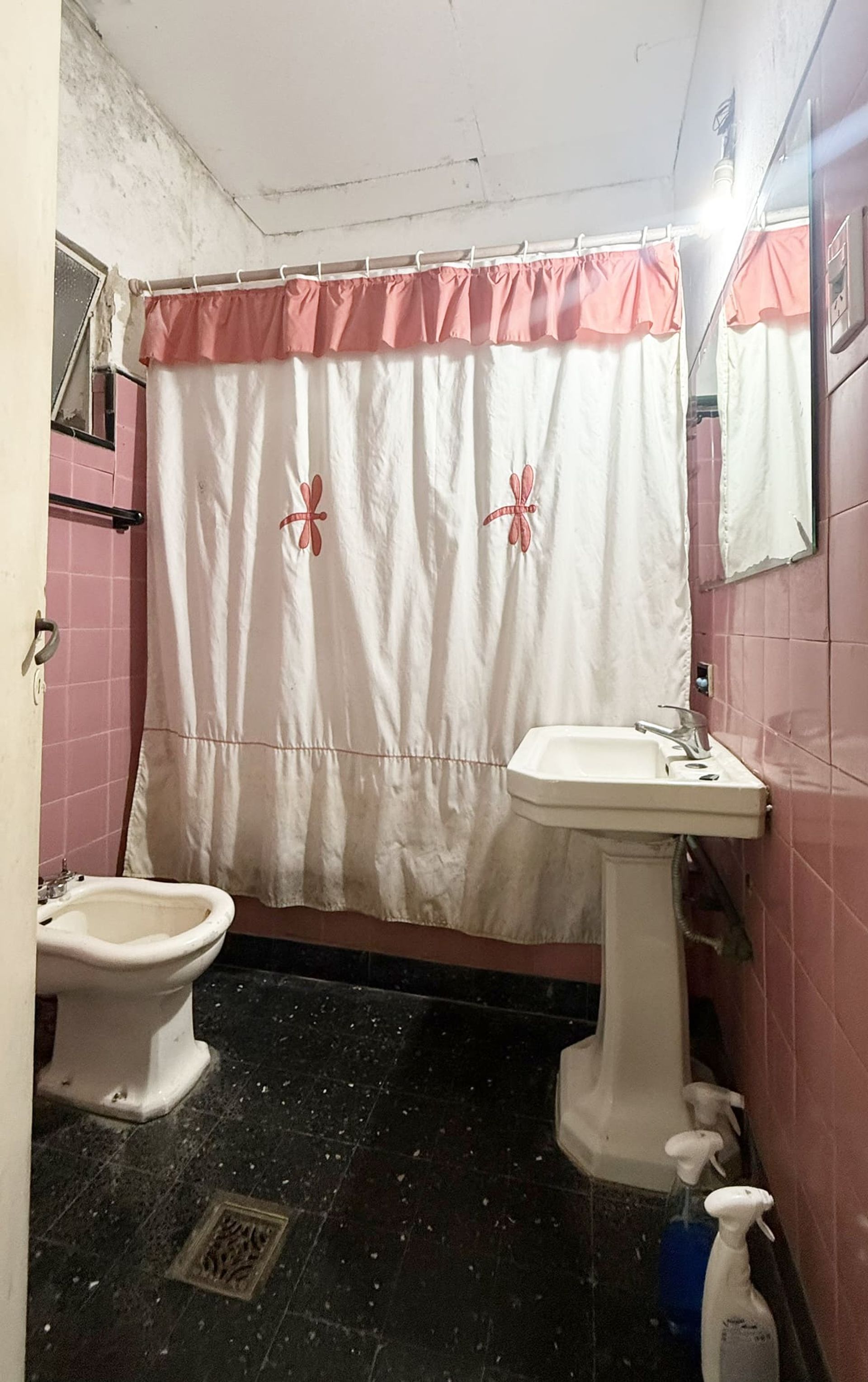 VENTA - Multifamiliar, 3 amb c/u - Villa Adelina
