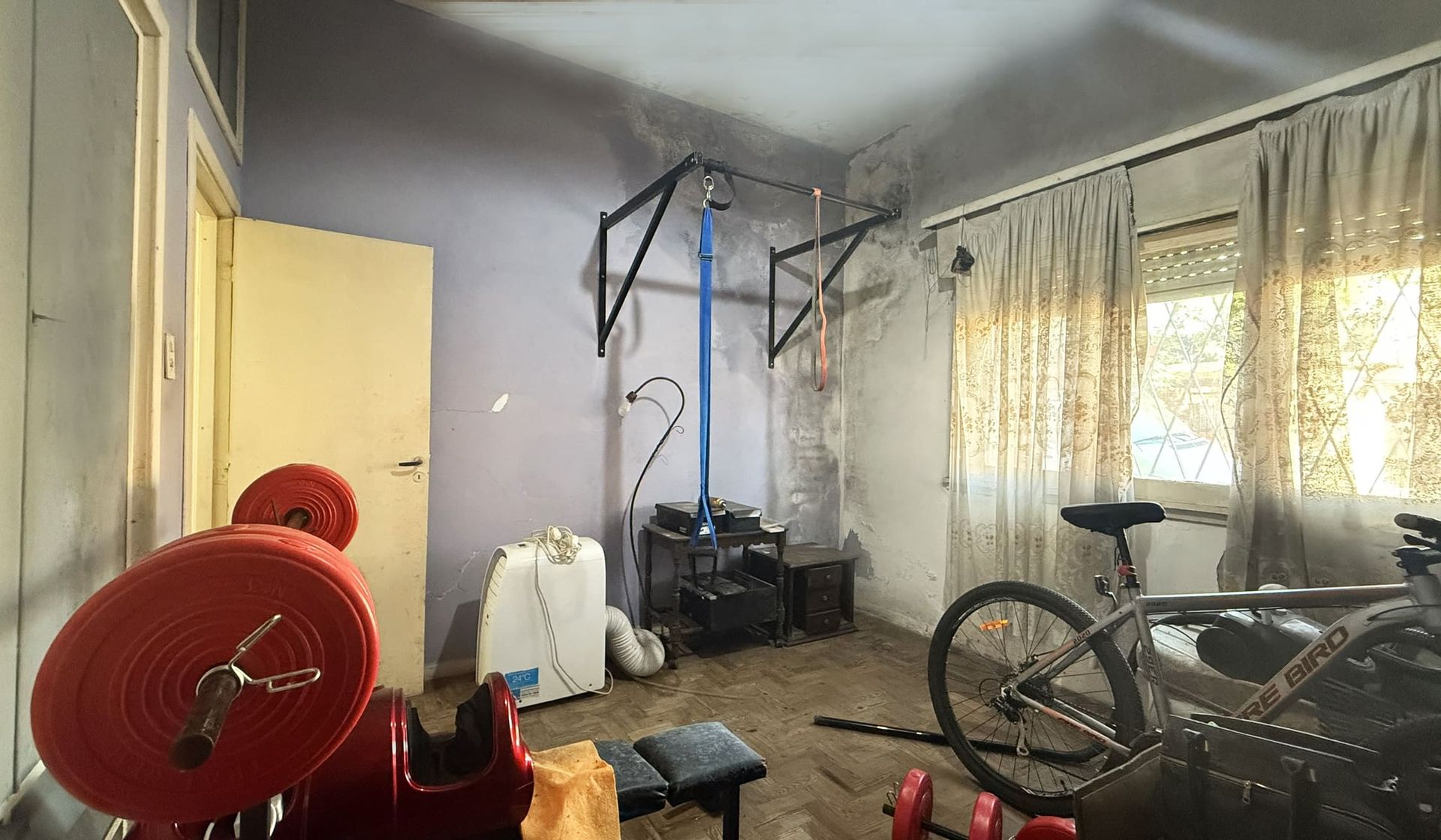 VENTA - Multifamiliar, 3 amb c/u - Villa Adelina