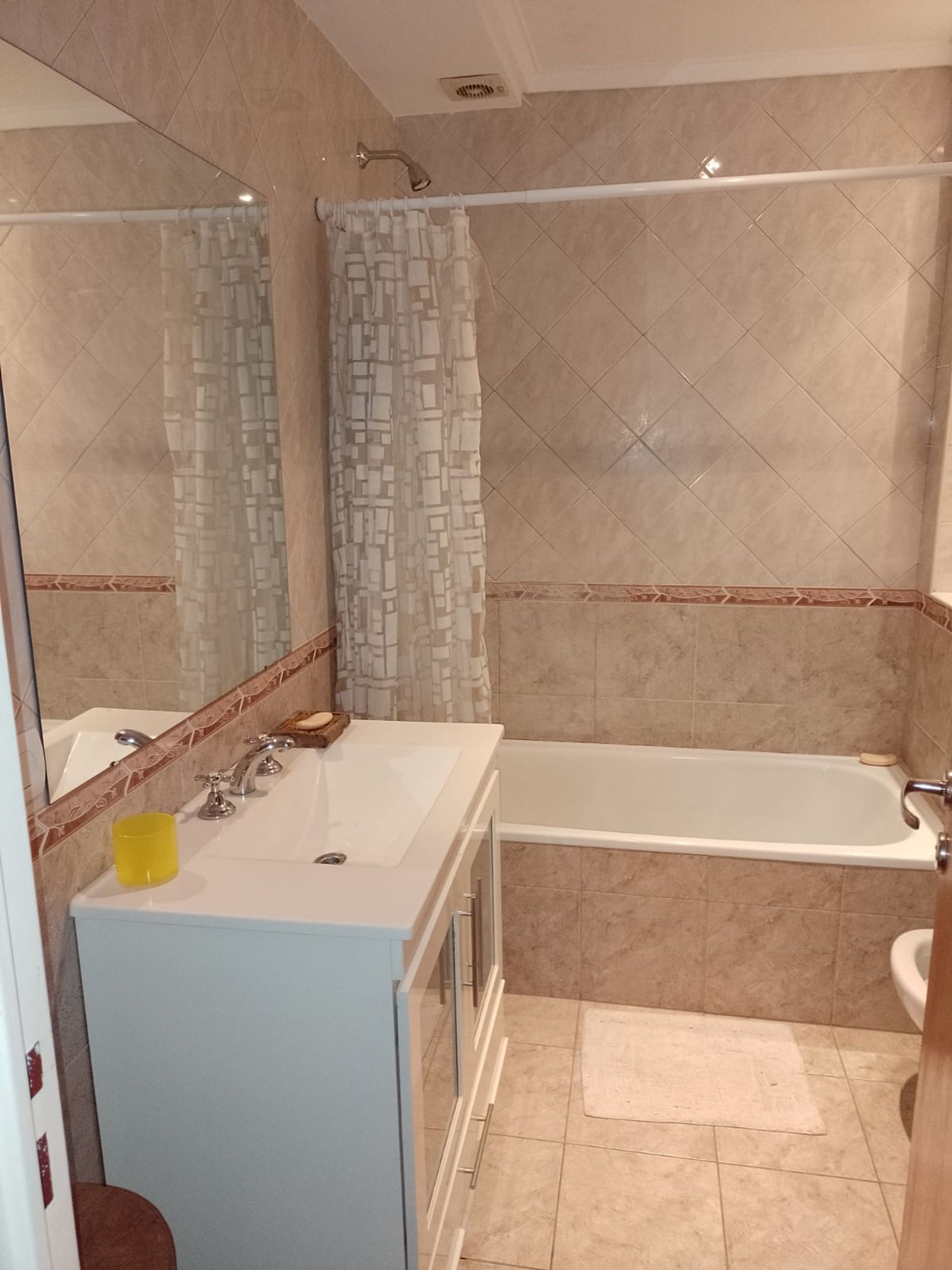 Alq. Temporario Duplex 4 amb Florida Vicente Lopez