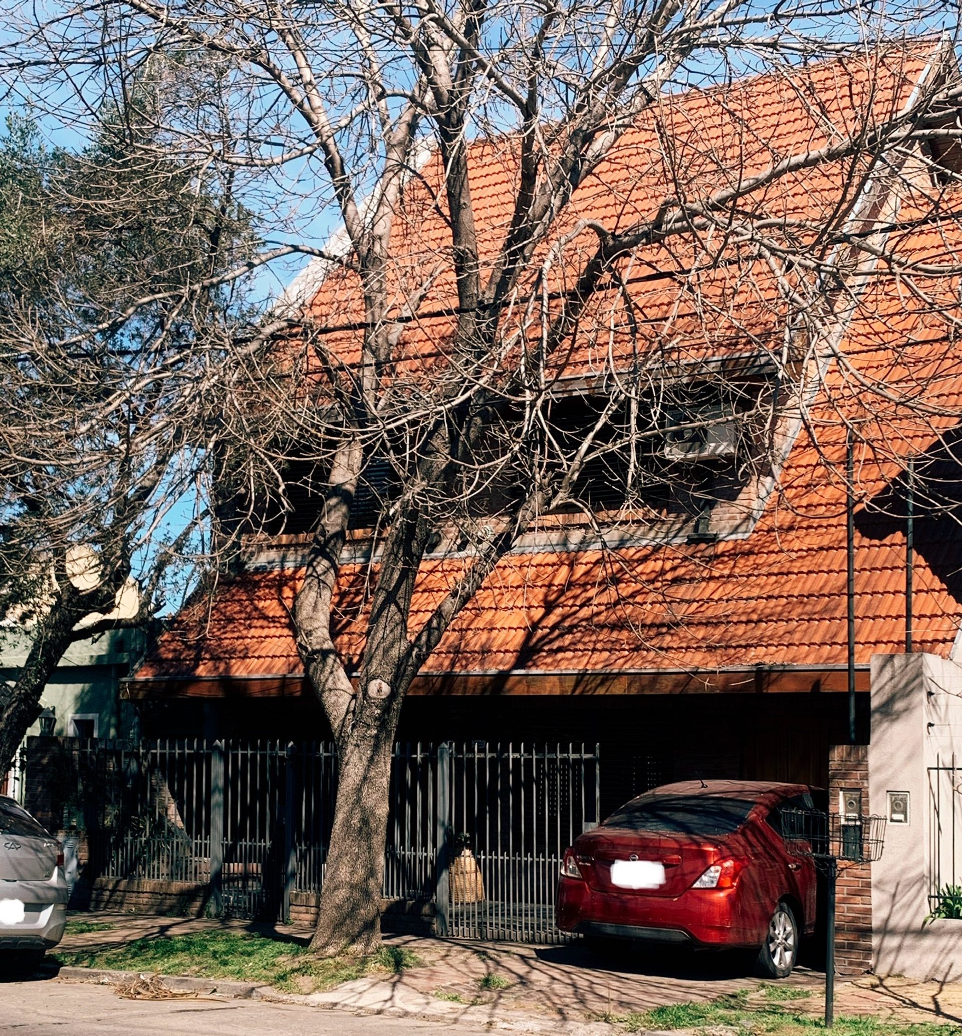 Casa 5 amb+Dep en venta S. Isidro pileta apto créd