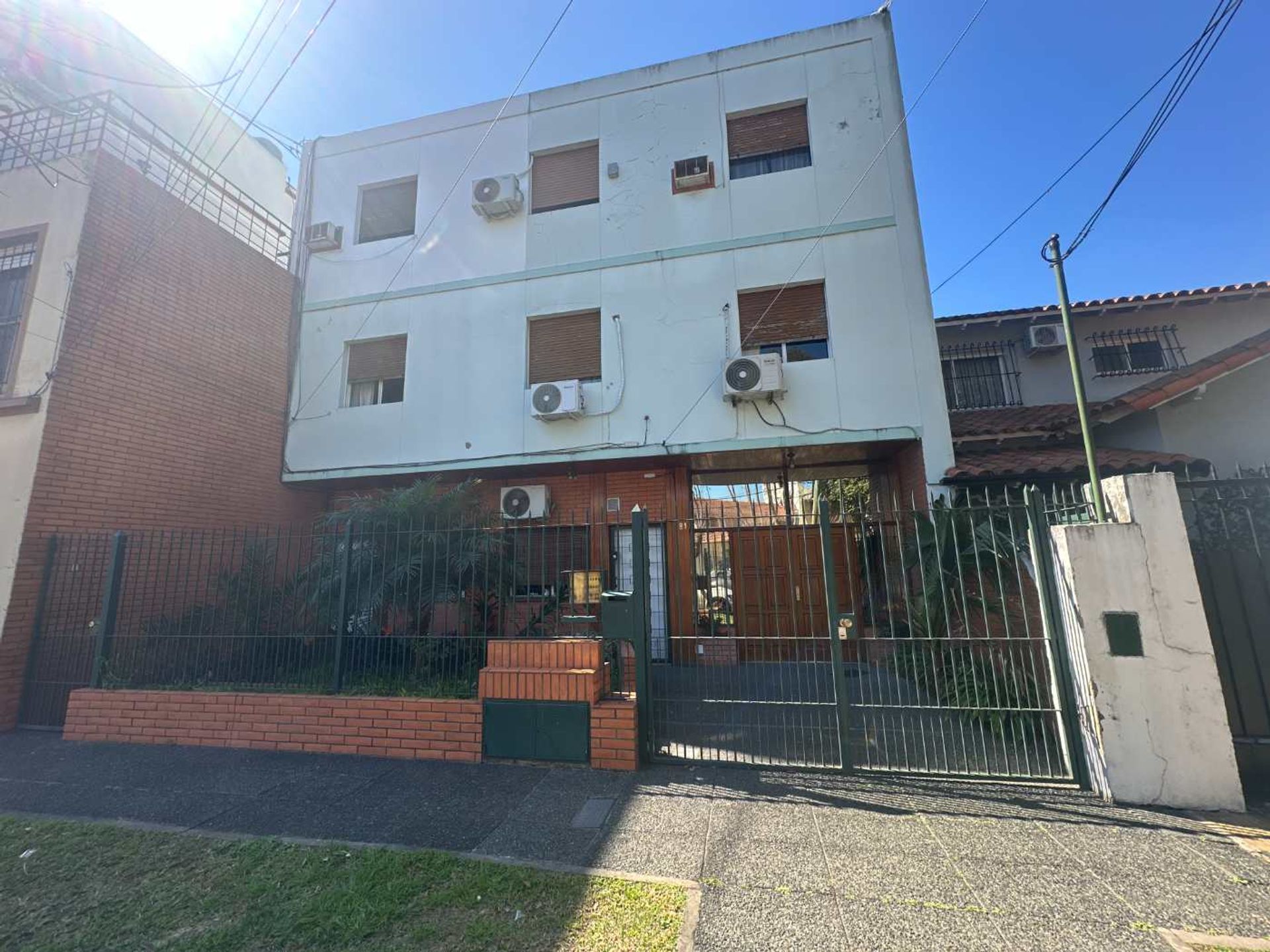 Venta Depto 2 Amb. + Ext. En Florida Con Patio