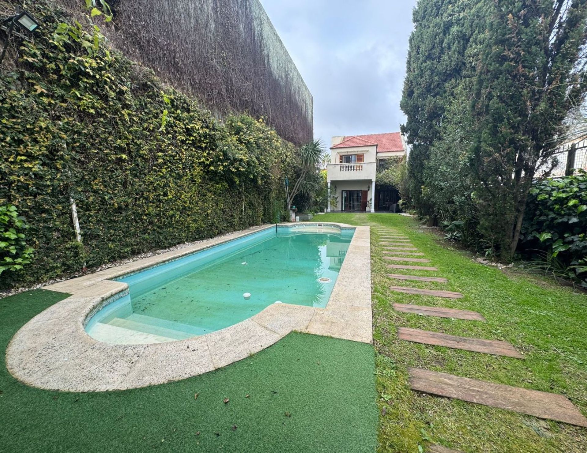 Venta Casa 4 Amb+Escritorio+Playroom En Florida