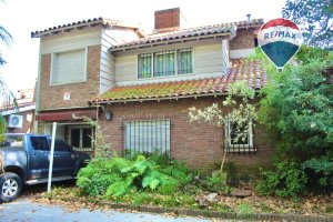 House for Sale 6 rooms San Isidro Racecourse, Parrilla