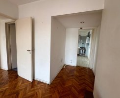 3-room apartment for sale in Olivos with balcony