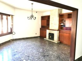 Very Good House