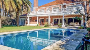 Venta Casa 10 amb La Horqueta San Isidro 1528 m2