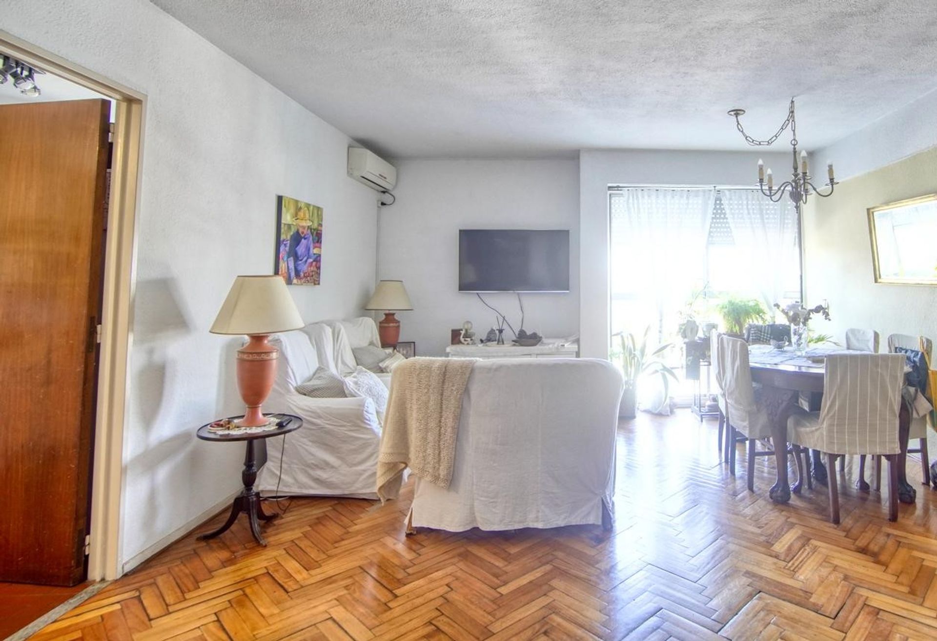 La Lucila Venta Departamento 4 ambientes + cochera