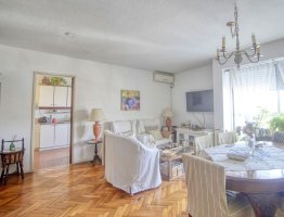 La Lucila Venta Departamento 4 ambientes + cochera
