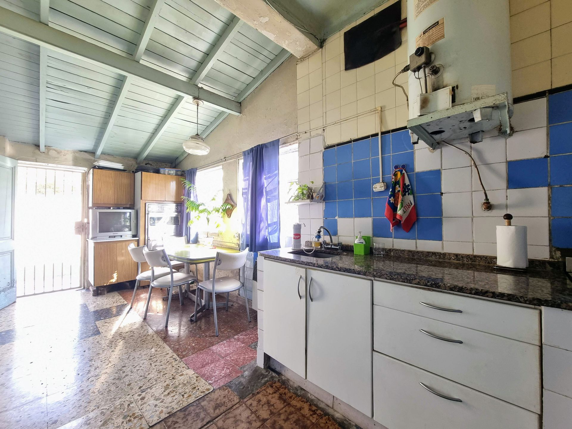 Casa 3 amb Venta Olivos A Refaccionar Lote Propio