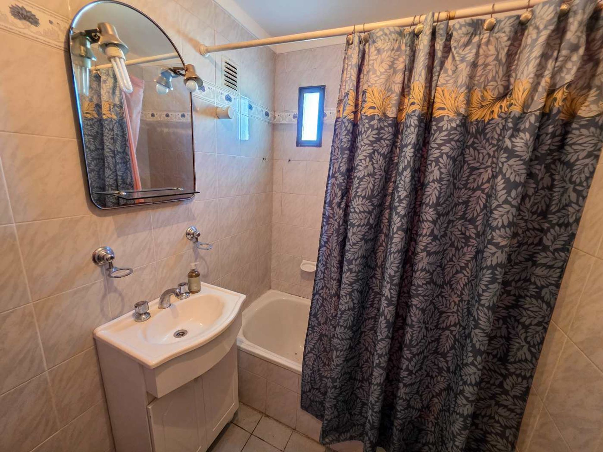 Venta Depto.2 amb. Balcón y Cochera- San Fernando