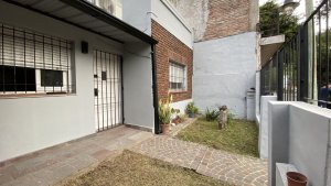 3-Room House for Sale, Victoria 2 Coch, with Garden