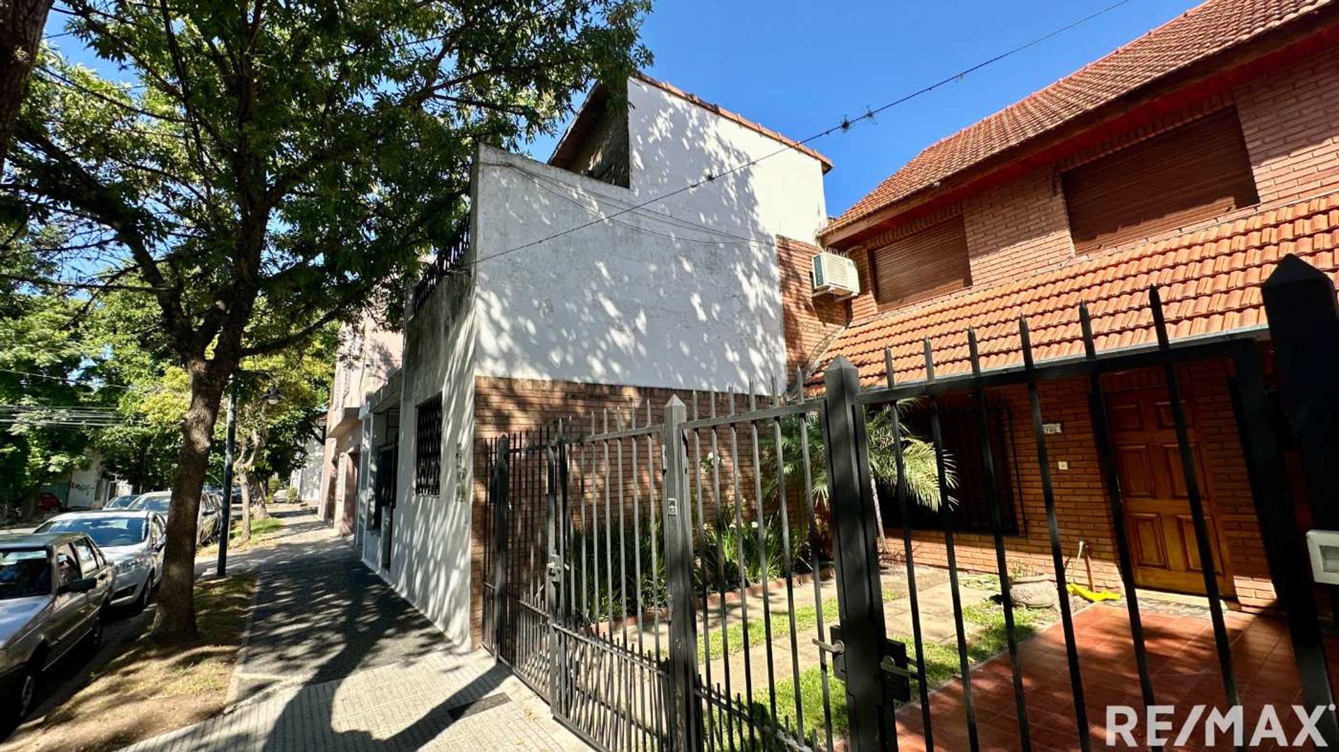 Venta PH en Olivos 4 ambientes con cochera